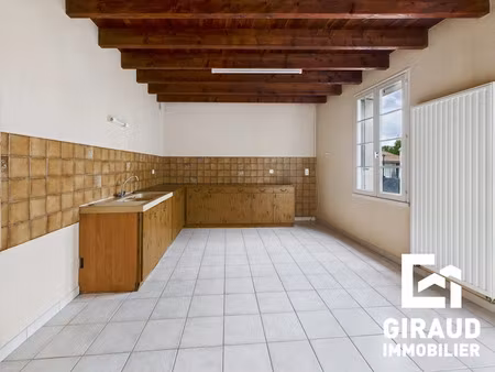 vente maison 3 pièces 94 m² à mouilleron-en-pareds (85390)  69 900 €