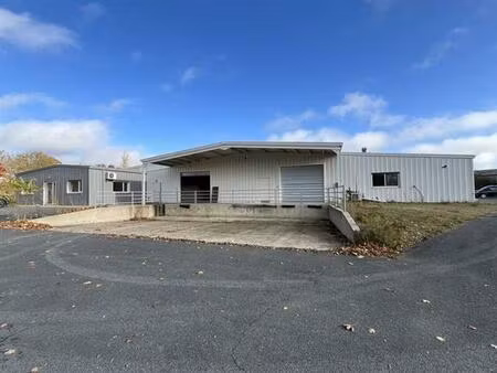 location local d'activités saint georges les baillargeaux 2 309 m²