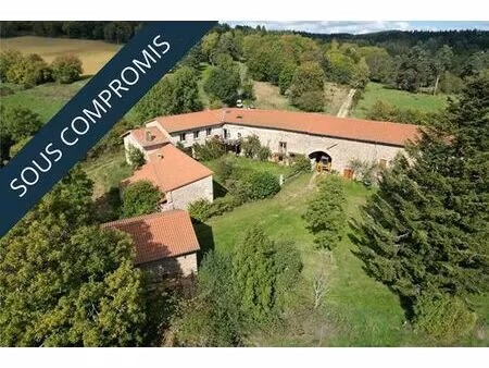 maison de luxe de 215 m2 en vente saint-germain-l'herm  auvergne-rhône-alpes