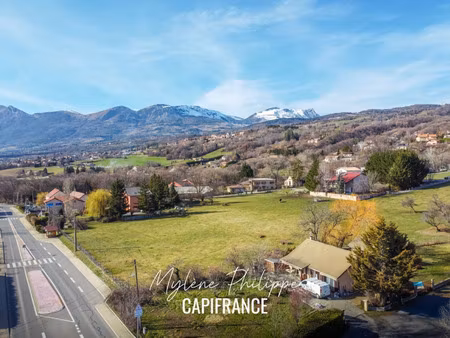 terrain à vendre la rochette 324m2 75 000€