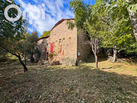 vente ferme 4 pièces 150 m² à jaujac (07380)  139 000 €