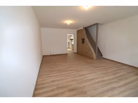 vente maison 4 pièces 110 m² à hazebrouck (59190)  190 000 €