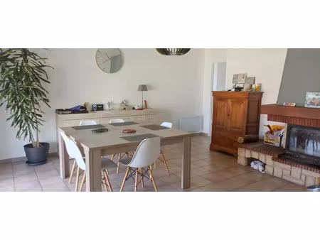 vente maison 4 pièces 84.61 m² à saint-pierre-du-mont (40280)  218 325 €