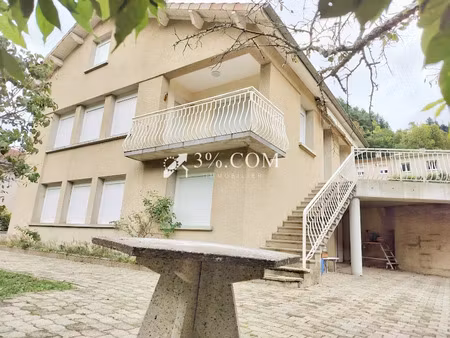 vente villa 9 pièces 198 m² à le cheylard (07160)  249 000 €