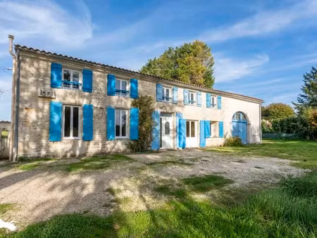vente maison 10 pièces 250 m² à clion (17240)  289 000 €