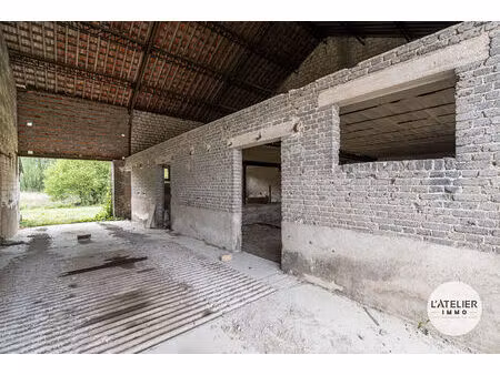 ensemble de bâtiments agricoles sur parcelle de 1201m²