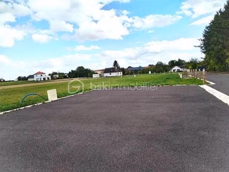 terrain constructible viabilisé à vendre