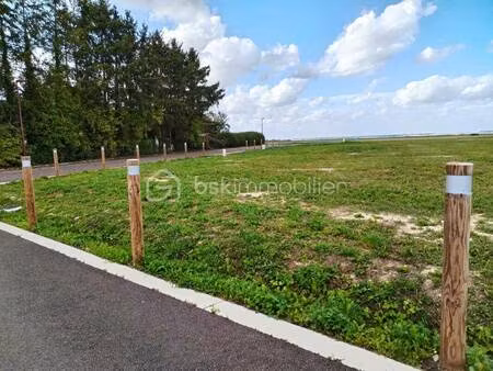 terrain constructible viabilisé à vendre