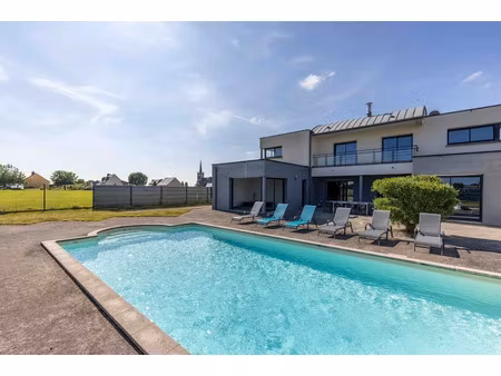 vente villa 10 pièces 250 m² à le crouais (35290)  555 000 €