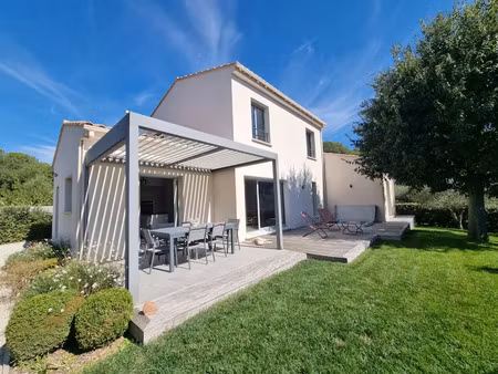 vente villa 5 pièces 134 m² à puget (84360)  599 000 €