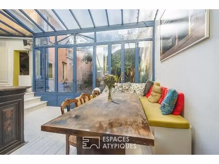 maison de luxe à vendre dans le quartier signac-murs à pêches