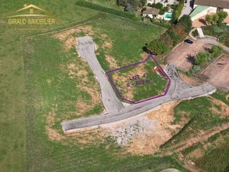 terrain constructible viabilisé à vendre