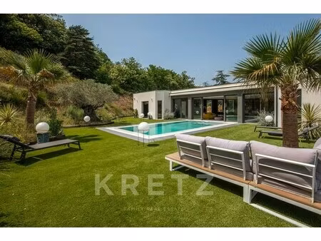 maison d'architecte à vendre au le bousquet-d'orb