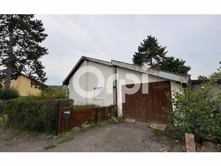 location maison  m² t-3 à fessenheim  945 €