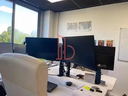 a vendre bureaux 70m2 bordeaux lac - bruges