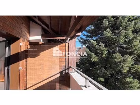 duplex t4 en dernier étage – calme et charme au cœur de la commune de metz tessy