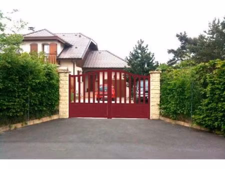 parking aéroport lyon st exupéry