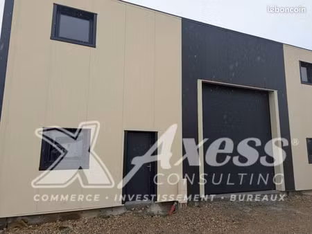 local d'activité 130 m²