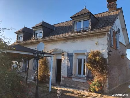 pied-à-terre authentique à la campagne - calme  dépendances et charme traditionnel