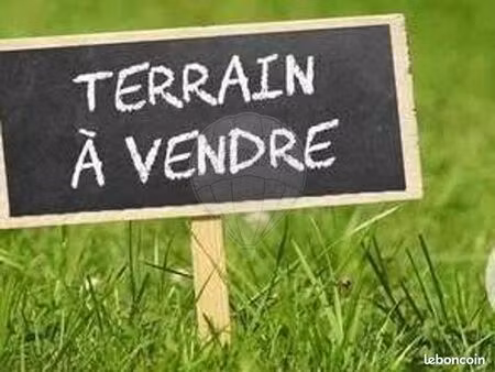 terrain 650 m² injoux genissiat