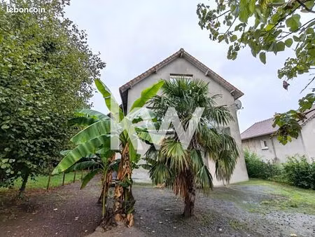 maison 6 pièces 140 m²