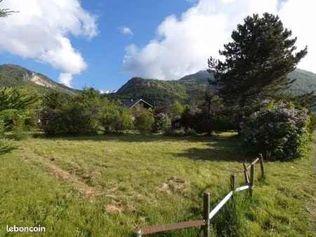 terrain 1610 m² la roche des arnauds