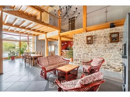 ferme 9 pièces 541 m²