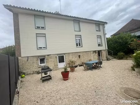 maison 4 pièces 93 m²