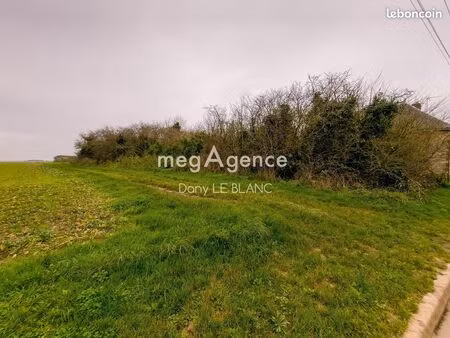 terrain 750 m² theuville