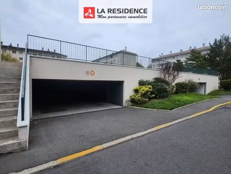 parking franconville