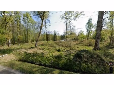 très beau terrain constructible 2233 m² proche a6