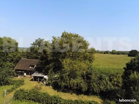 chalet 5 pièces 94 m²