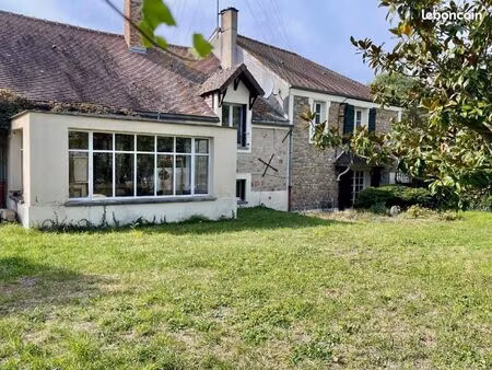 maison 8 pièces 150 m²