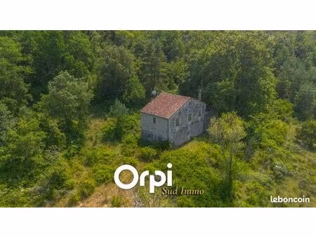 ferme 2 pièces 128 m²