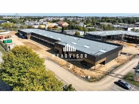 local commercial 89 m² saint-cyr-sur-loire