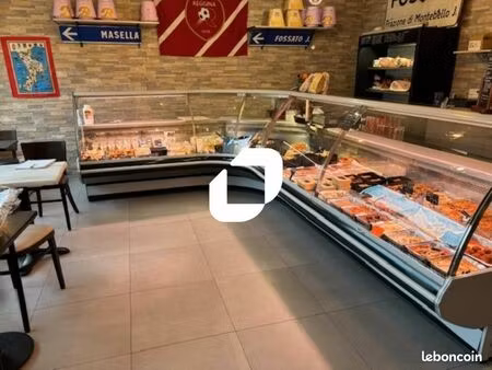 local épicerie fine 103 m²