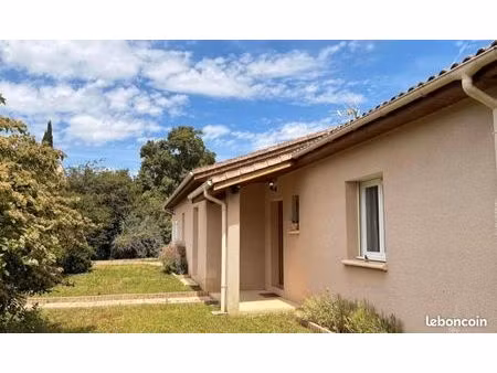 maison de plein pied bucolique - 4 min de fleurance - 3 chambres