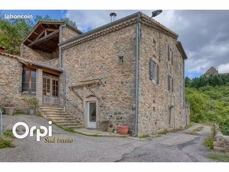 maison 5 pièces 170 m²
