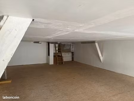 entrepôt savigny sur orge