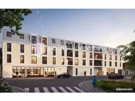 local commercial 169 m²