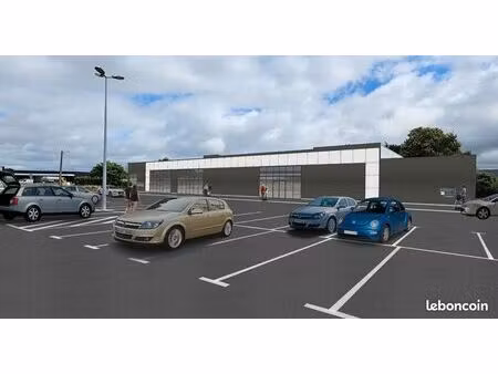 local 850 m² ploulec h