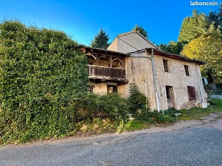 maison 6 pièces 150 m²
