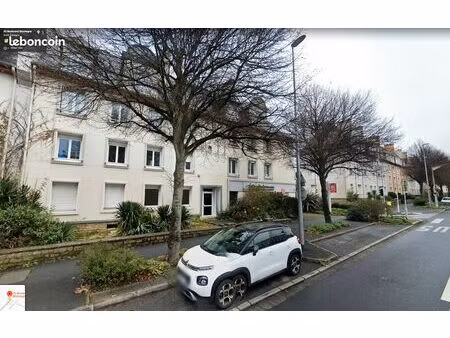 local idéal profession libérale ou commerciale avec dérogation pmr