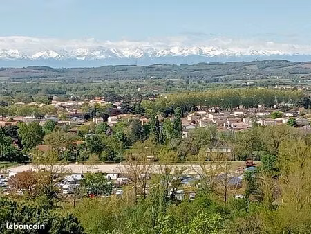 maison vue imprenable sur les pyrénées
