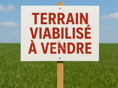 terrain 470 m² la ménitré