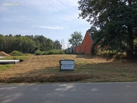 terrain constructible 1200 m2