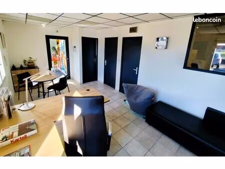 bureau 20 m² meublé en colocation – zone industrielle chaumont – 375 cc