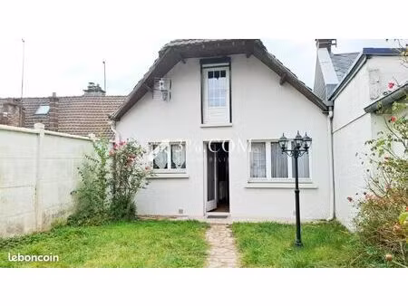 maison de village 3 pièces 102 m²