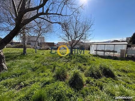 terrain 1 271 m² le monteil