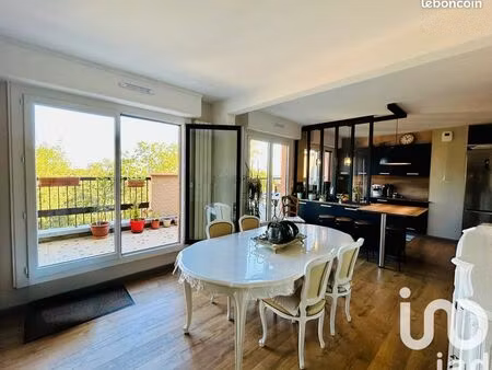loft 4 pièces 117 m²
